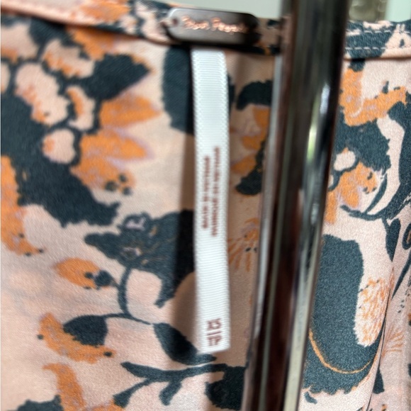 FREE PEOPLE BOHEMIAN PRINT CRUISIN TOGETHER FAUX WRAP V-NECK OVERSIZED TOP SZ XS - Picture 8 of 11